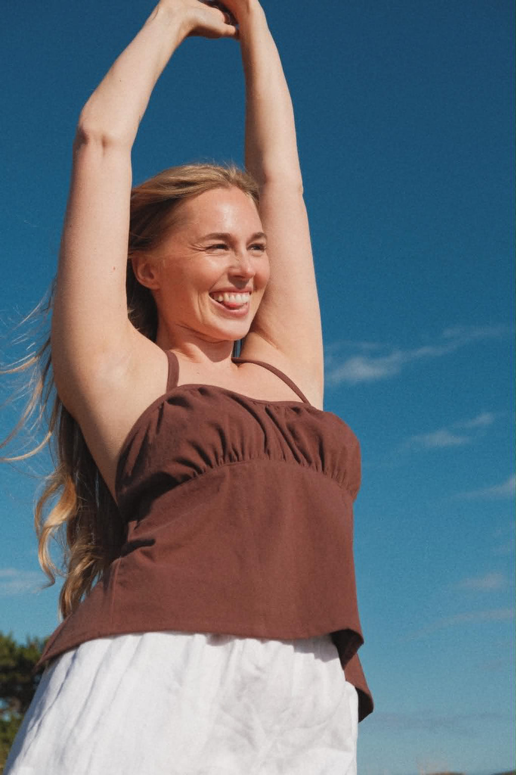 THE SARITA HALTER