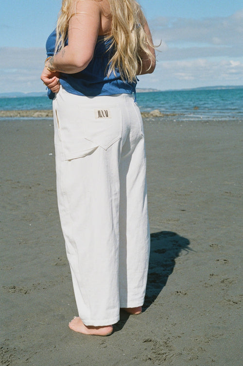 THE BANKS PANTS
